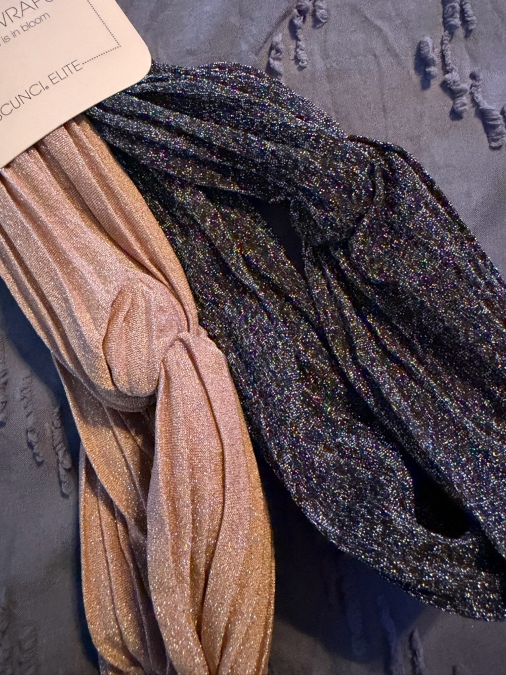scünci Glitter Elastic Headwraps - Black & Rose Gold - Picture 4 of 6